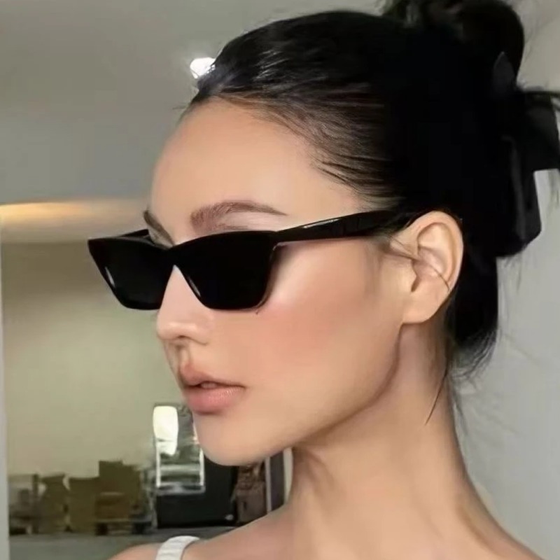 Luxury Cat Eye Black Sunglasse - Luxury Lifestyle Men review and price